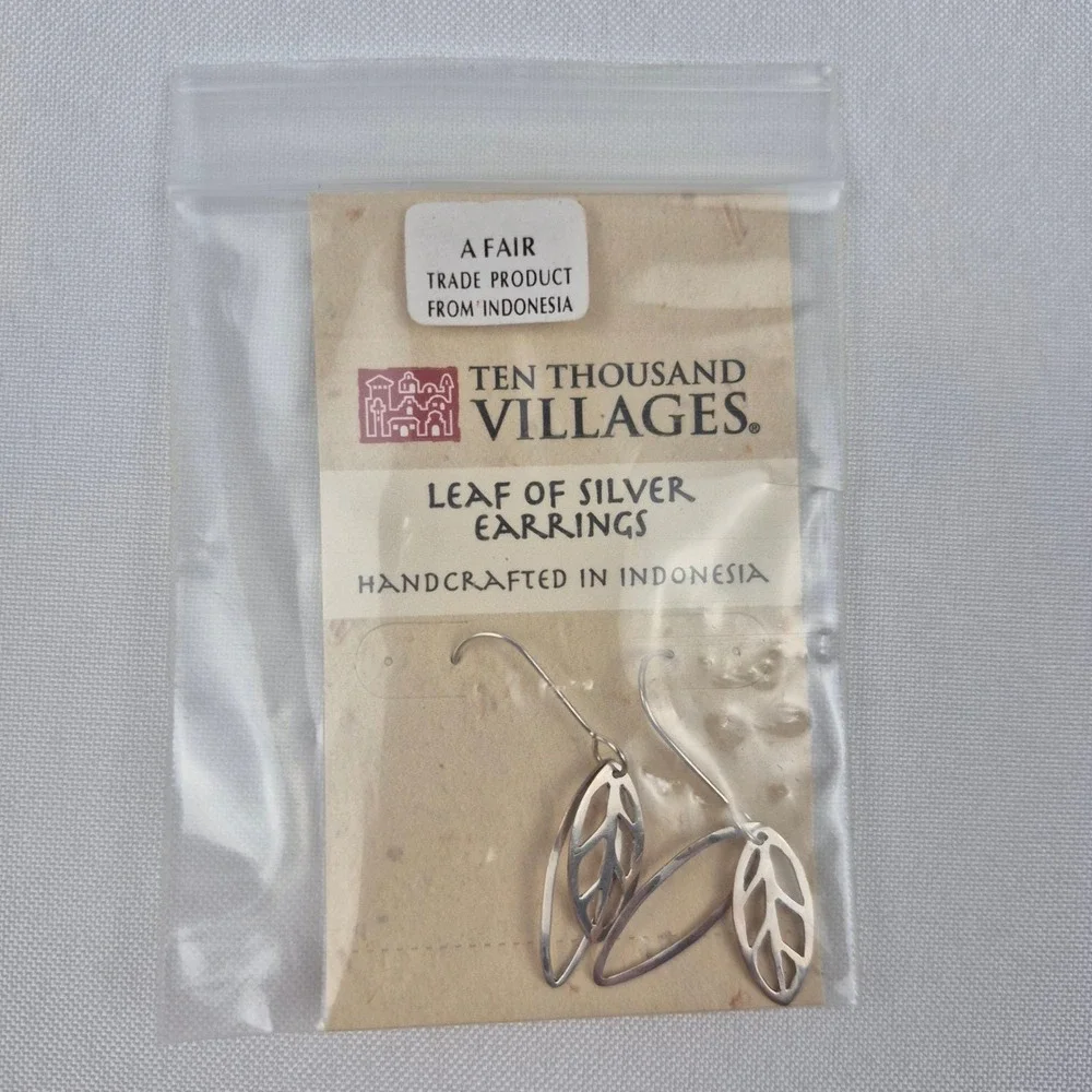 Ten Thousand Villages Leaf Silver‎ Earrings Handcrafted Fair Trade Indonesia NWT